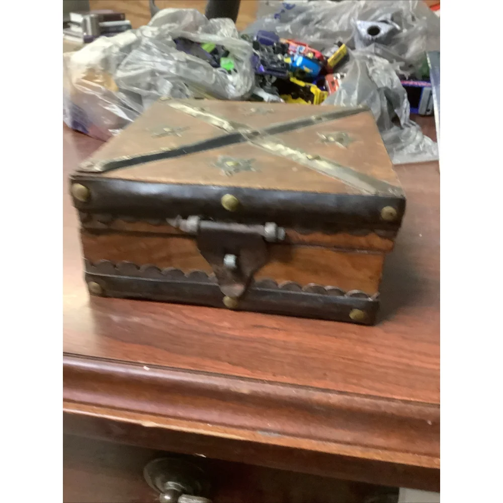 Vintage decorative wooden box Handmade wooden keepsake stars Rustic Cottage
